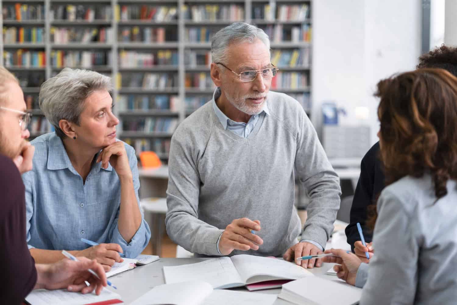 A felnőttkori alapkészség fejlesztő tanárok professzionalizálása